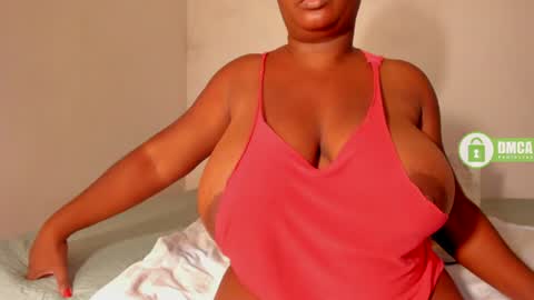 Snapshot of shaniblack chatting on July 2, 2026, 7:53 pm Danna online show from July 2, 2026, 7:53 pm