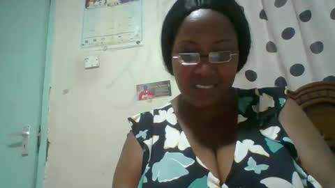 Snapshot of shanice_joy chatting on November 13, 2025, 6:18 pm Joy online show from November 13, 2025, 6:18 pm