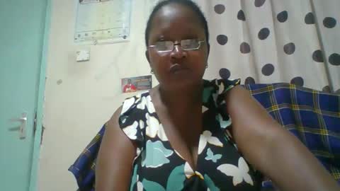 Snapshot of shanice_joy chatting on November 27, 2025, 2:02 am Joy online show from November 27, 2025, 2:02 am
