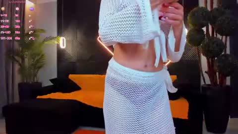 Snapshot of shanita_aura chatting on July 6, 2026, 3:36 pm Hi Im Shanita or Mistress online show from July 6, 2026, 3:36 pm