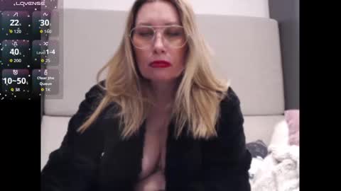 Shannon07 online show from January 14, 2026, 2:50 am