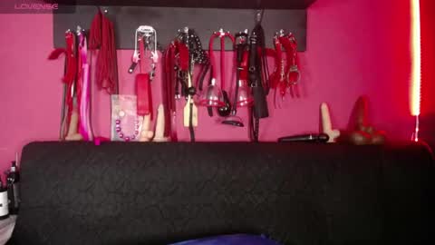Snapshot of shannon_queen_ chatting on July 26, 2026, 2:31 am Shannon online show from July 26, 2026, 2:31 am