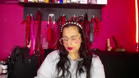 Snapshot of shannon_queen_ chatting on July 27, 2026, 1:12 am Shannon online show from July 27, 2026, 1:12 am