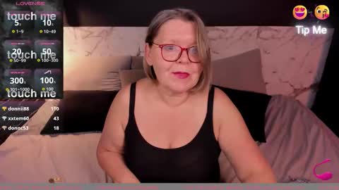 Shannon online show from October 8, 2025, 6:16 pm