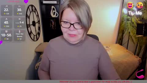 Snapshot of shannonshine chatting on May 8, 2026, 5:13 am Shannon online show from May 8, 2026, 5:13 am
