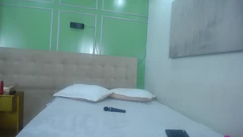 Snapshot of shanon_mature_ chatting on January 29, 2025, 8:14 pm Shanon online show from January 29, 2025, 8:14 pm