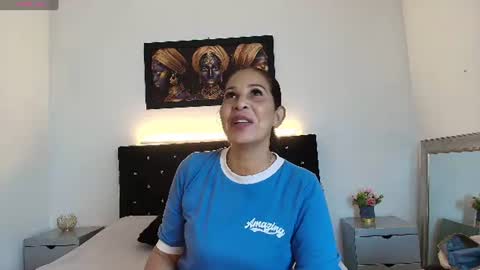 Snapshot of shanon_mature_ chatting on July 2, 2026, 7:42 pm Shanon online show from July 2, 2026, 7:42 pm