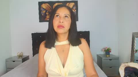 Snapshot of shanon_mature_ chatting on July 10, 2026, 7:27 pm Shanon online show from July 10, 2026, 7:27 pm