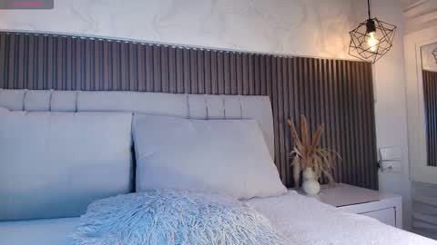 SHANON online show from March 14, 2026, 6:24 pm