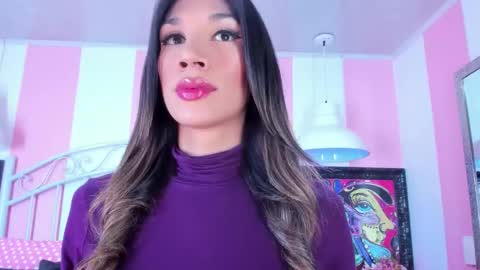 shantal_ferrer3 online show from September 30, 2025, 6:46 pm