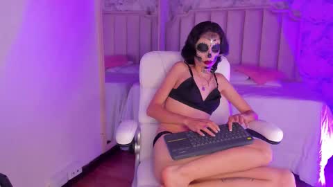 Shantal online show from October 15, 2025, 4:56 am