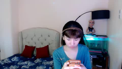 SHANTA FOX  s online show from April 3, 2026, 1:14 am