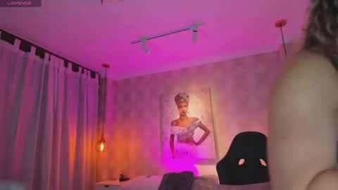 Shantal online show from April 20, 2026, 11:13 am