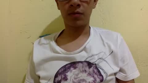 Snapshot of shantiiago7_ chatting on March 9, 2025, 3:22 am shantiiago7_ online show from March 9, 2025, 3:22 am