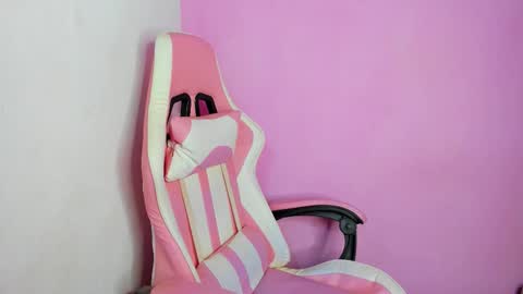 Shari Watson online show from March 27, 2026, 8:08 pm