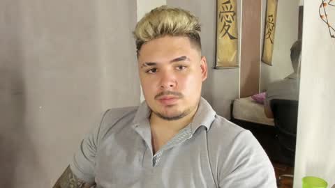 jhon deibyd online show from December 5, 2024, 3:15 am