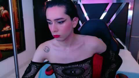 Snapshot of sharlon_ chatting on April 9, 2026, 12:32 pm Sharlond online show from April 9, 2026, 12:32 pm
