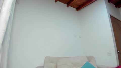 Hi fiends ---- I usually start online from Monday to Friday from 1000 am Saturdays and Sundays at 600 am Colombia time online show from January 25, 2025, 12:48 am