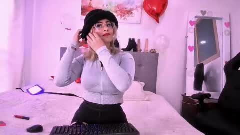 sharlott_3 online show from February 17, 2026, 12:56 pm