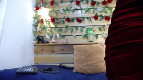 Sharol online show from February 18, 2025, 9:43 am