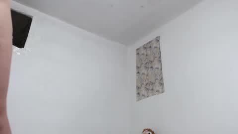 paola online show from March 11, 2025, 5:38 am