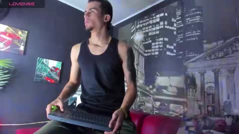 Snapshot of sharon_tyga20 chatting on November 13, 2025, 2:38 pm Sharon Tyga online show from November 13, 2025, 2:38 pm