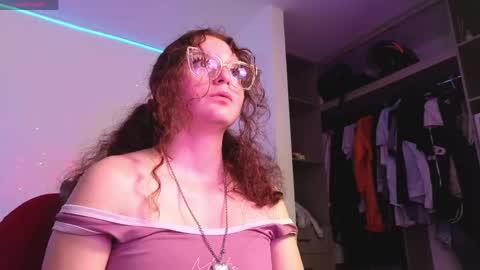 kitsune online show from April 19, 2026, 1:16 am