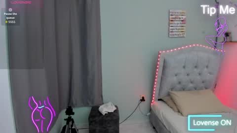 Snapshot of sharonblake5 chatting on July 21, 2026, 11:29 pm M A G N O online show from July 21, 2026, 11:29 pm