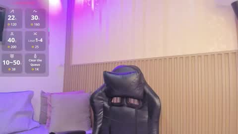 Snapshot of sharonscothh chatting on January 12, 2026, 7:19 pm sharonscothh online show from January 12, 2026, 7:19 pm