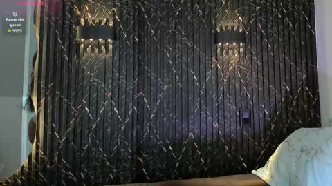 SHARON TAYLOR online show from October 10, 2025, 7:24 pm