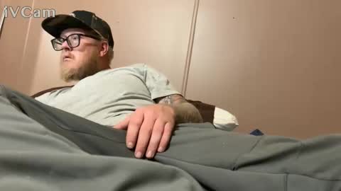 Hard white cock online show from December 23, 2025, 6:55 am