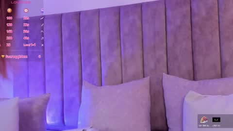 Shantall online show from November 24, 2025, 11:26 pm