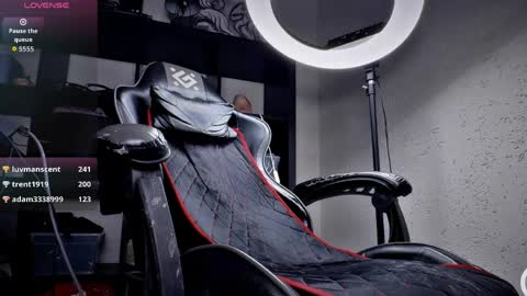 cumshoters online show from April 26, 2026, 6:49 pm