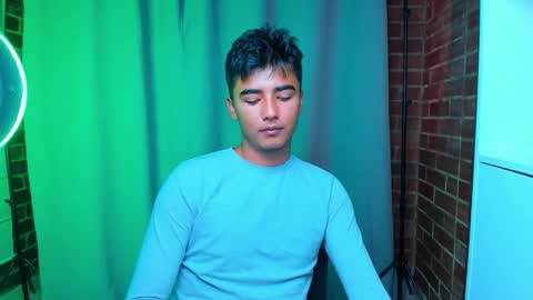 Shawn online show from December 15, 2025, 1:48 pm