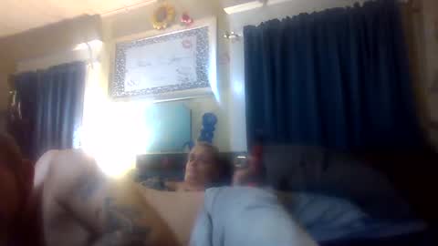 ShawnandJenn online show from December 2, 2024, 10:39 am