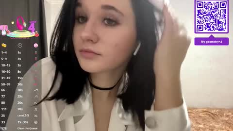 May online show from October 24, 2025, 1:07 pm