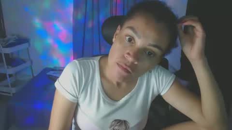 Shayna online show from February 3, 2025, 1:09 am