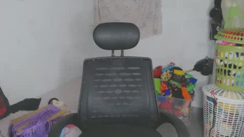 Shayna online show from May 15, 2026, 11:56 pm