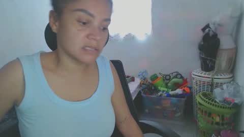 Shayna online show from May 28, 2026, 8:50 pm