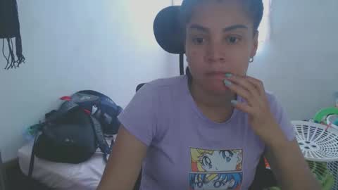 Shayna online show from June 2, 2026, 6:43 pm