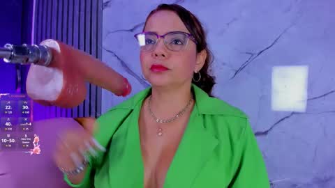 shayra_boobs2 online show from March 17, 2026, 10:40 am