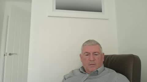 she52 online show from October 27, 2025, 11:36 am