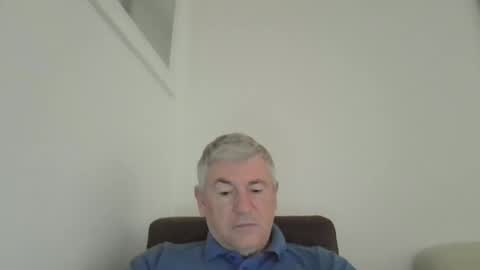 she52 online show from December 1, 2025, 8:52 am