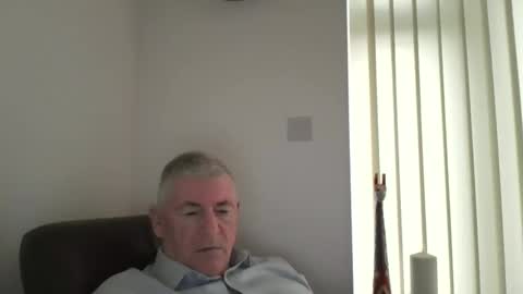 Snapshot of she52 chatting on March 12, 2026, 4:24 pm she52 online show from March 12, 2026, 4:24 pm