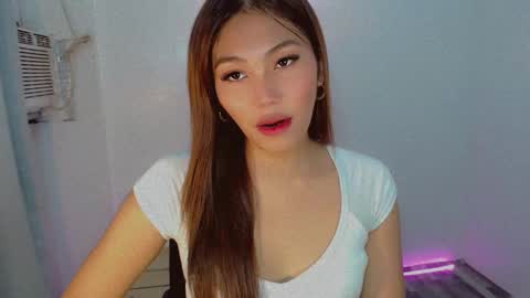 Snapshot of shealana69 chatting on December 3, 2024, 8:38 am MY IG Shealana69 online show from December 3, 2024, 8:38 am