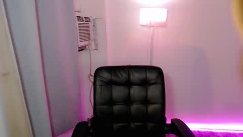 Snapshot of shealana69 chatting on January 25, 2025, 12:05 pm MY IG Shealana69 online show from January 25, 2025, 12:05 pm