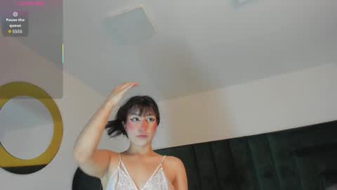 Shego  online show from November 18, 2025, 12:05 am