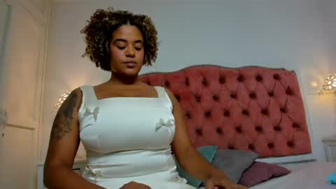 Snapshot of sheilamakano70 chatting on July 5, 2026, 10:39 pm Sheila Makano online show from July 5, 2026, 10:39 pm