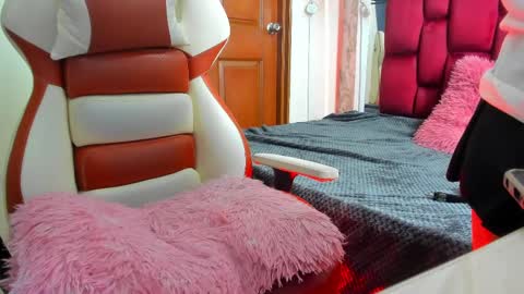 sheilly_brown online show from October 21, 2025, 7:14 pm