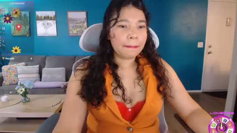 Snapshot of sheilyn_smith chatting on June 11, 2026, 6:33 am sheilyn_smith online show from June 11, 2026, 6:33 am